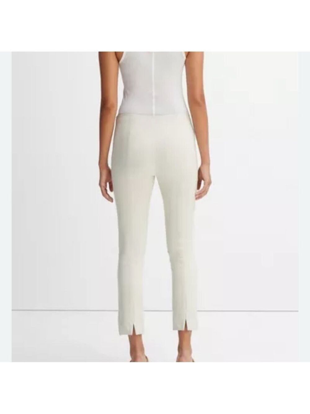 Vince Cream Capri length split hem pull on Ankle Pants size small